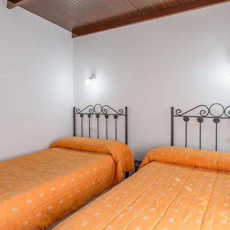 Casa rural La *